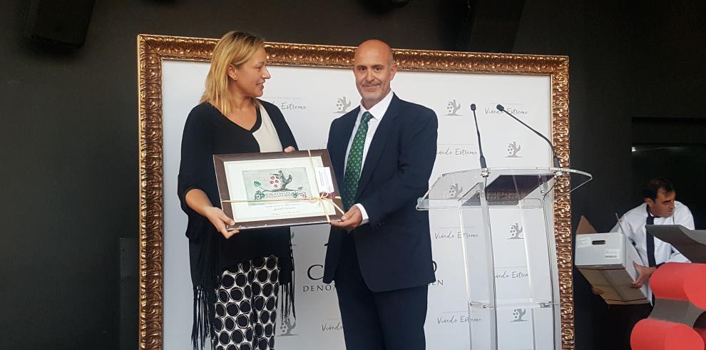 La DOP Calatayud premia a Aragón Exterior por su difusión internacional de los vinos aragoneses