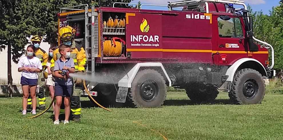 El Gobierno de Aragón entrega los galardones de la tercera edición de los Premios Infantiles “Prevenimos los incendios”