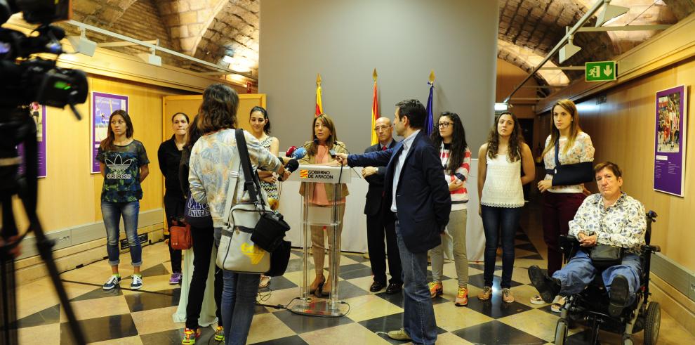 Una exposición del IAM reivindica la práctica deportiva en la mujer como vehículo de igualdad