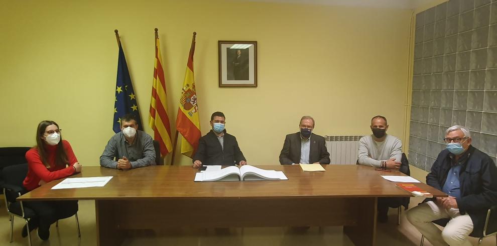 Impulso al ensanche y refuerzo de firme de la travesía de Castillonroy