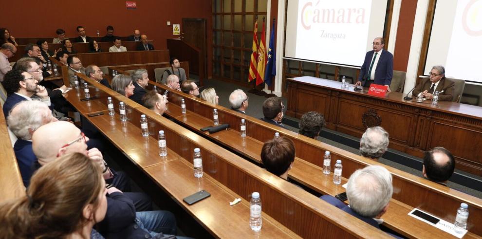 Lambán: "Aragón está en una situación económica que permite ver con más optimismo el futuro"