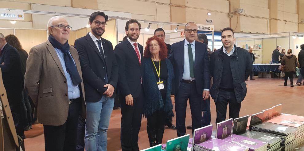 Más de un centenar de escritores y 33 editoriales, en el XXV Aniversario de la Feria del Libro Aragonés de Monzón