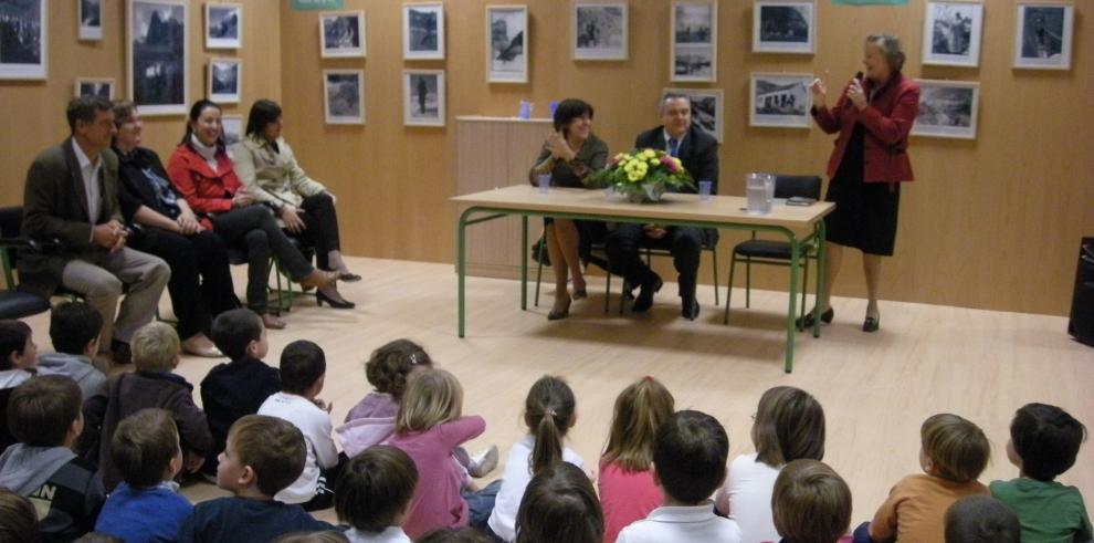 La exposición sobre los noventa años de historia del Parque Nacional de Ordesa viaja hasta el colegio Lucien Briet