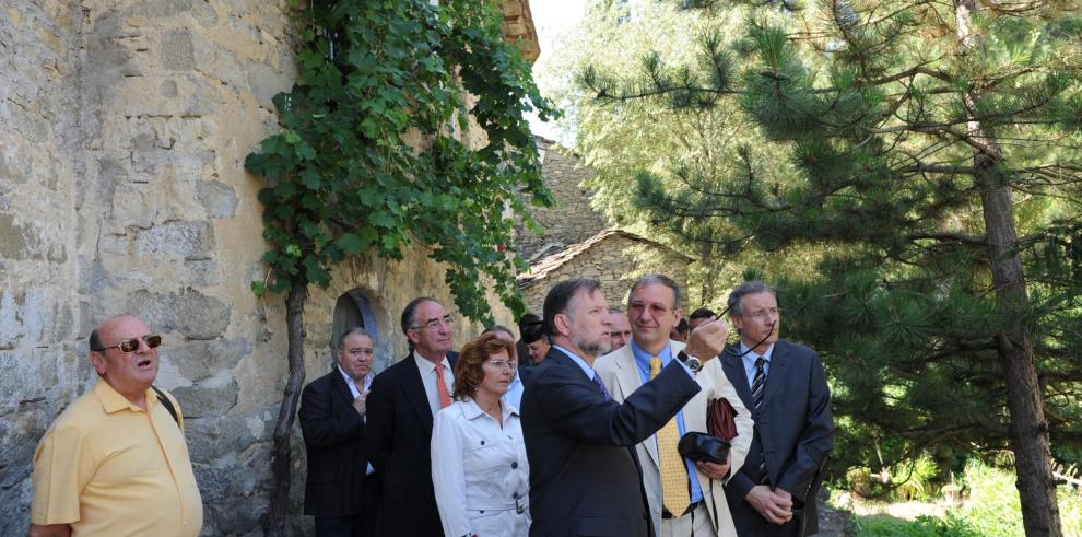 Gobierno de Aragón, Ibercaja, la Diócesis Barbastro-Monzón, la Comarca de la Ribagorza y el Ayuntamiento de Puente de Montañana constituyen la Fundación Montañana Medieval
