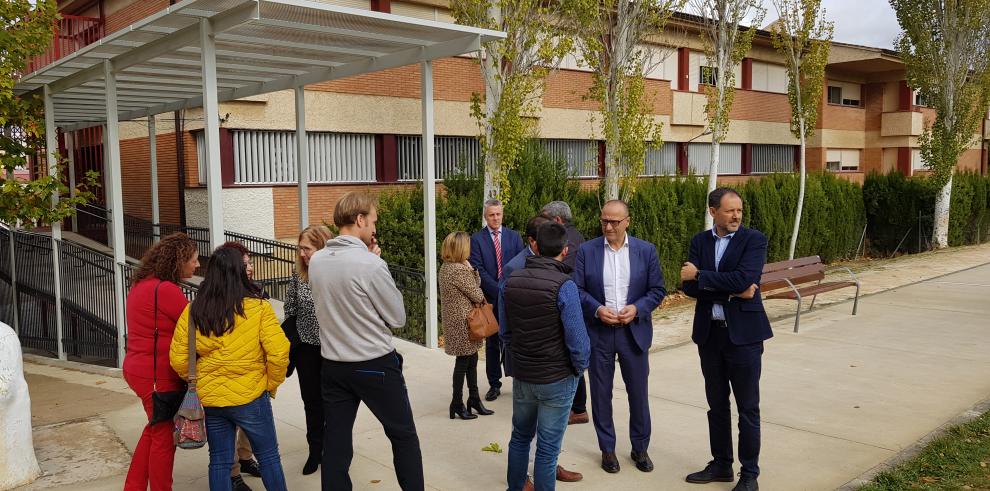 Felipe Faci visita el nuevo ciclo de energías renovables de Andorra donde se forman los futuros trabajadores de la zona