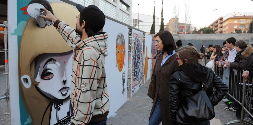 La consejera de Servicios Sociales y Familia ha participado en la celebración del XX aniversario del Carné Joven