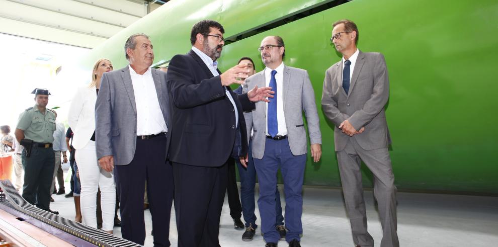 Lambán inaugura las nuevas instalaciones de la empresa de plásticos Simop ubicada en Bujaraloz