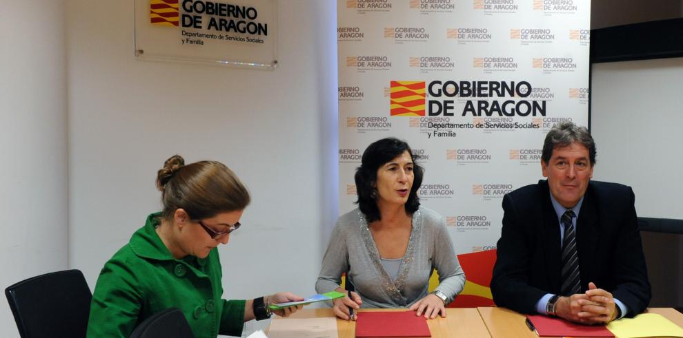 El Departamento de Servicios Sociales y Familia y Caja Inmaculada destinan 145.000 euros a la promoción de actividades para los jóvenes aragoneses