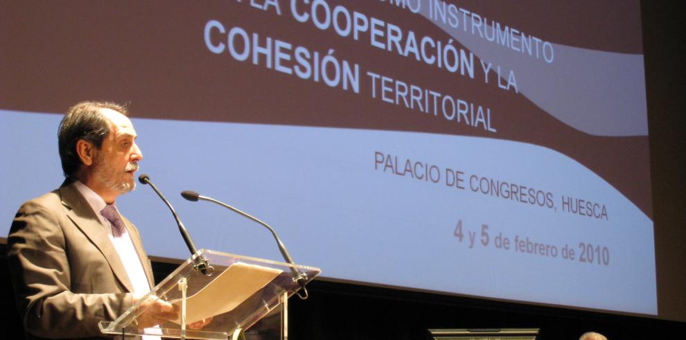 Velasco: "La Travesía Central del Pirineo y el corredor
mediterráneo son proyectos complementarios"