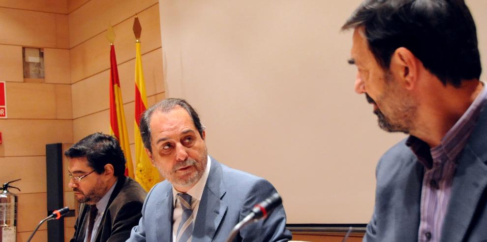 Velasco asegura que la formación de los empleados públicos es fundamental para ¿servir mejor a los ciudadanos¿  