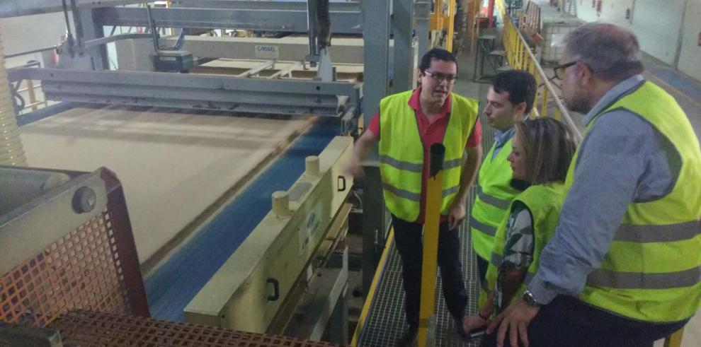 Educación crea un grupo de trabajo con empresas para implantar proyectos de FP Dual que vertebren y creen empleo en la provincia de Teruel