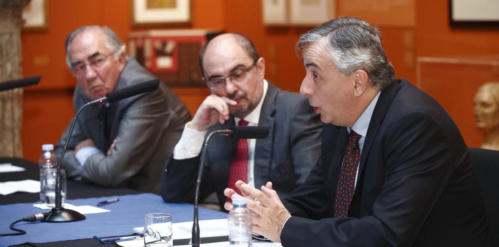 El Presidente de Aragón muestra un optimismo moderado con las previsiones de crecimiento de la economía aragonesa de Funcas