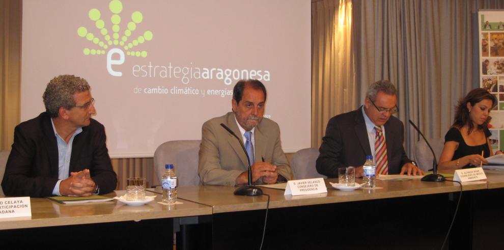 Velasco y Boné presentan el documento final de la Estrategia Aragonesa de Cambio Climático y Energías Limpias, una vez terminado el amplio proceso de participación ciudadana
