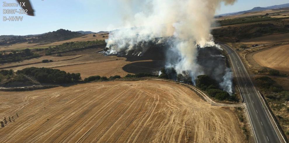 Extinguido el incendio que se iniciaba este sábado en Las Pedrosas 