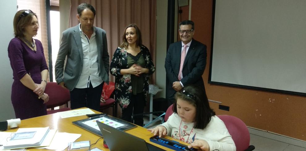 Los colegios aragoneses contarán con ‘Braitico’, el primer método oficial inclusivo para aprender braille 