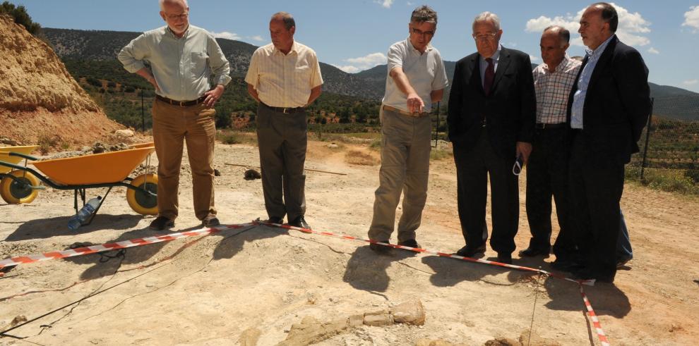 Biel: ''El Observatorio de Javalambre y el yacimiento de Riodeva ponen a Teruel en el mapa científico''. Se adjuntan audios y fotografías de la visita del vicepresidente al yacimiento de Riodeva 