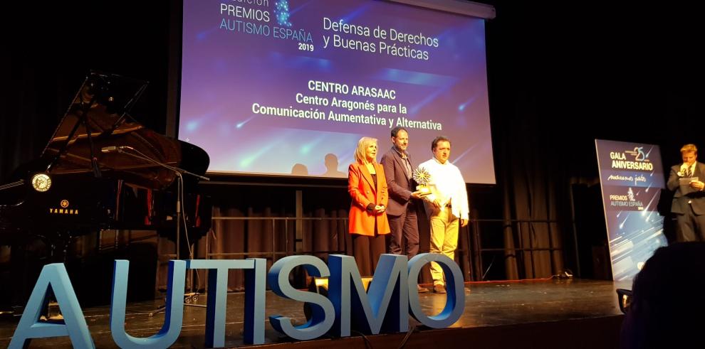 ARASAAC recibe el Premio Autismo España 2019