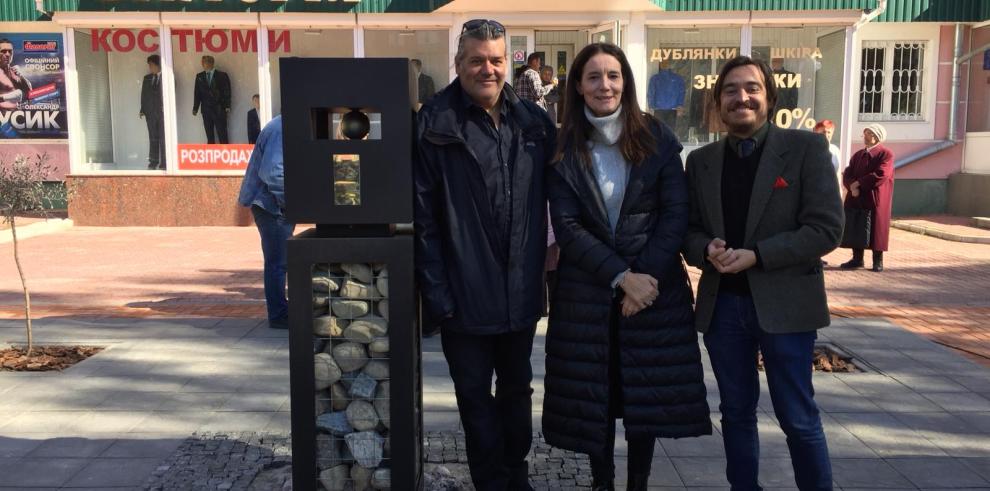 La cultura aragonesa recorre ucrania de la mano de jóvenes artistas y las esculturas de García Lahoz