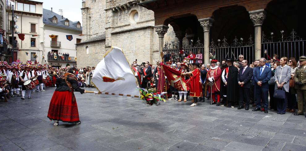 El Presidente de Aragón celebra en Jaca la festividad del primer viernes de mayo que "nos remite al origen del Reino de Aragón"