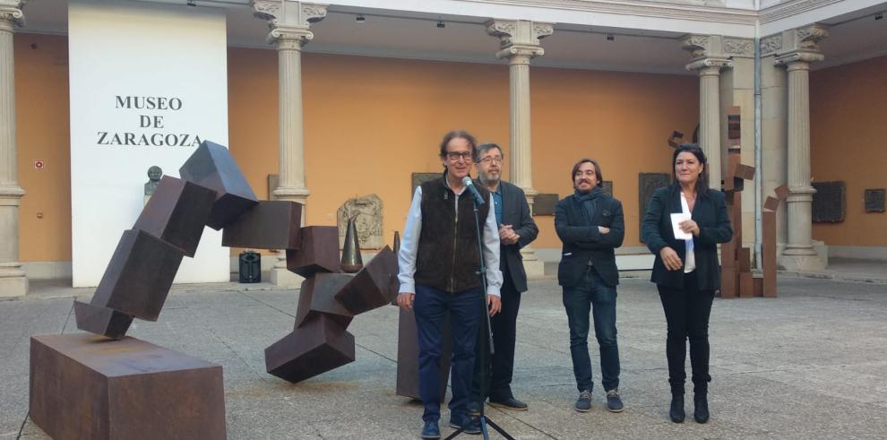 17 esculturas recorren la huella artística de Santiago Gimeno en el patio del Museo de Zaragoza