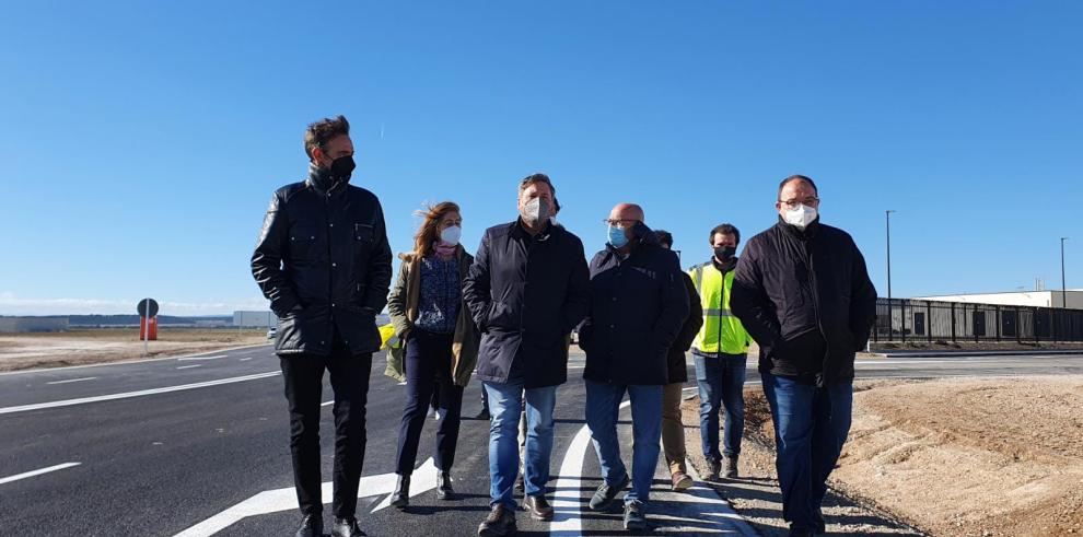 Avanzan las obras en la rotonda del polígono de tecnologías de la información en Villanueva de Gállego