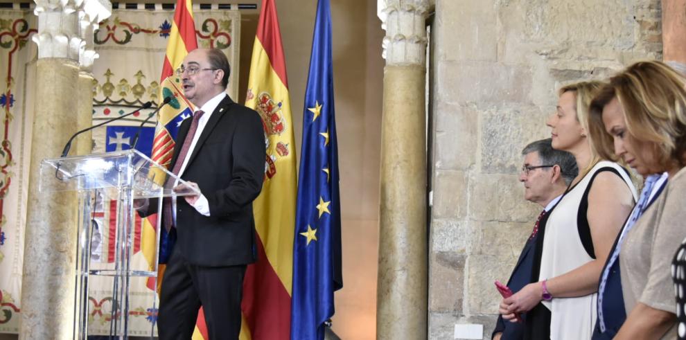 Lambán se compromete a poner a disposición de Aragón todas sus fuerzas y talento