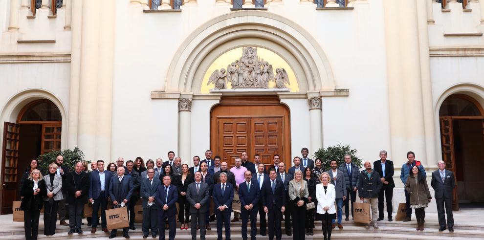 El Presidente de Aragón anuncia una inversión del sector farmacéutico que generará un mínimo de 150 empleos