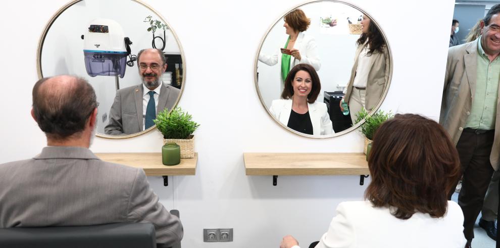 El Presidente de Aragón inaugura la residencia y centro de día de Biota