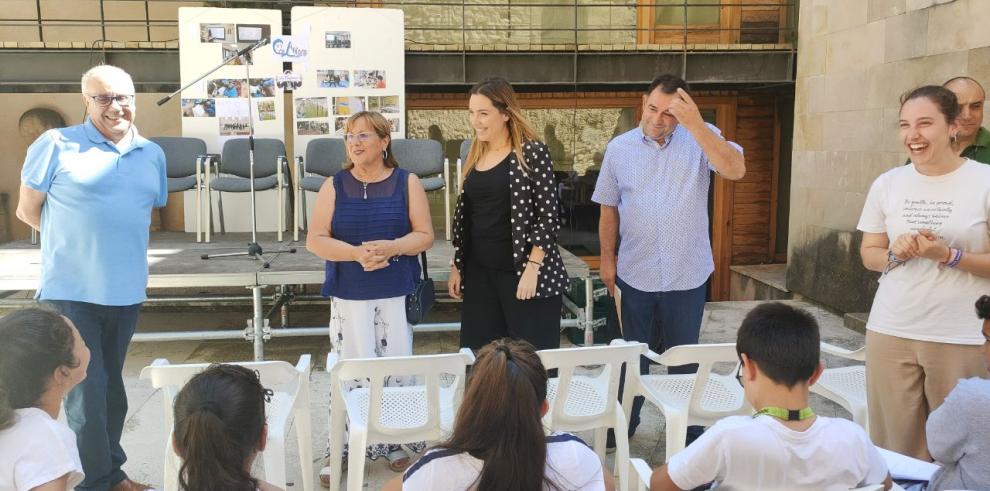 Los niños y niñas han expuesto el proyecto al alcalde de la localidad y a la consejera