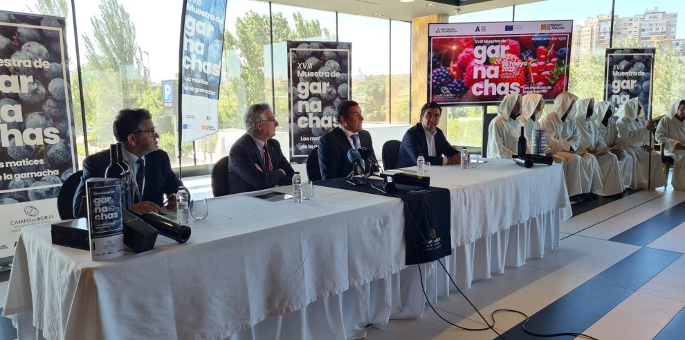 El consejero Olona, durante la presentación de la XVIII Muestra de las Garnachas.