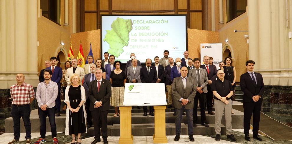 Lambán cierra el Foro de reducción de emisiones difusas