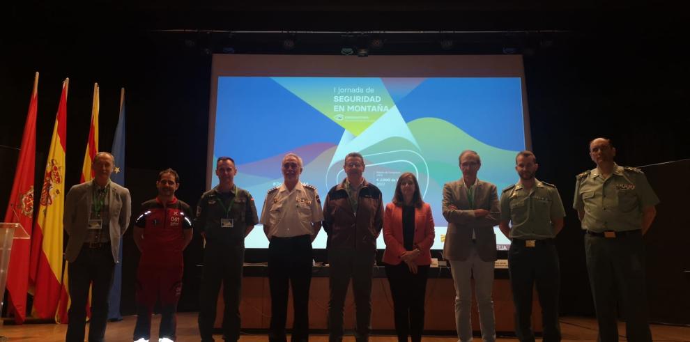 I Jornada de Seguridad y Montaña, celebrada en Jaca con la directora general de Interior y Protección Civil, Carmen Sánchez