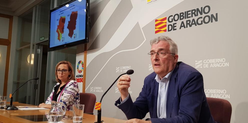 Los consejeros Mayte Pérez y Joaquín Olona en rueda de prensa.