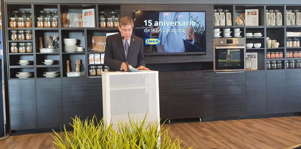 Aliaga asiste al 15º aniverasario de IKEA