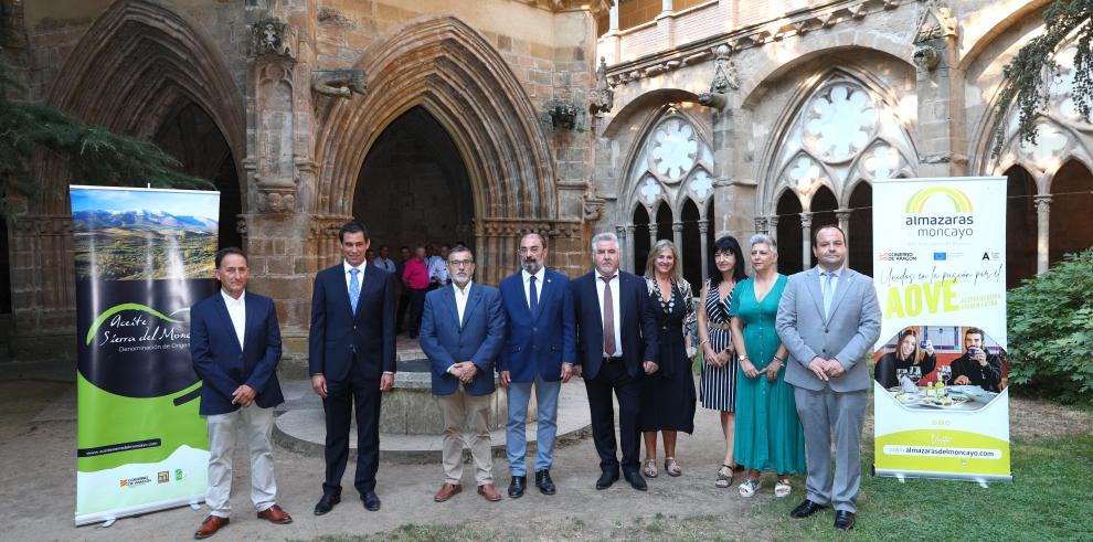 Lambán asiste a la presentación del proyecto oleoturístico "Almazaras del Moncayo"