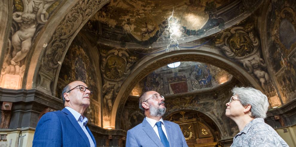 Javier Lambán visita la iglesia de la Mantería