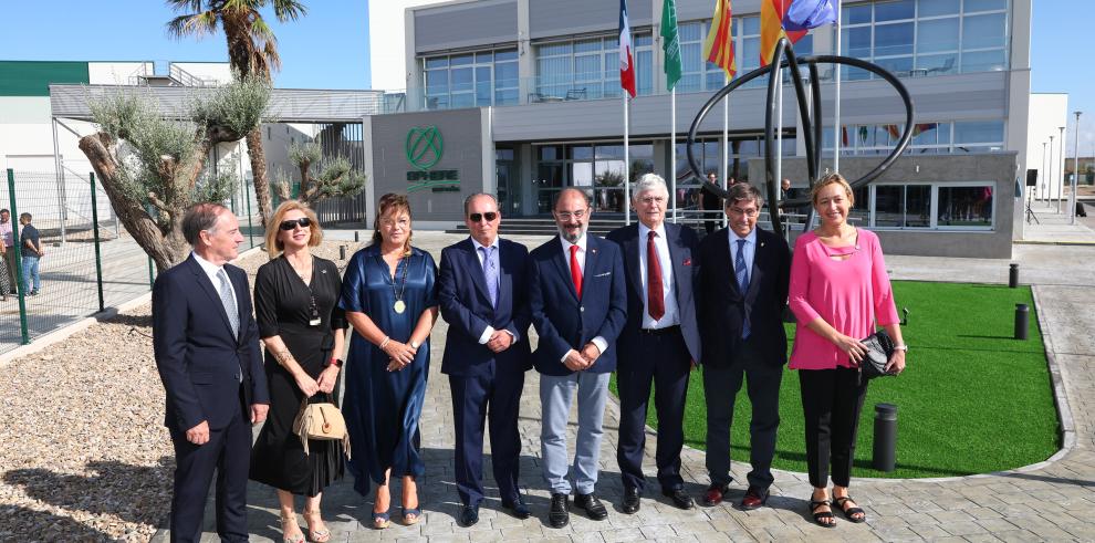 Lambán inaugura el complejo industrial de economía circular de Sphere España en Pedrola