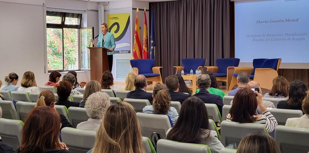 Gastón inaugura la III Jornada "Igualdad en las Empresas en Aragón"