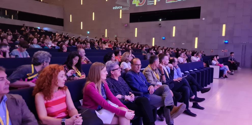 Autoridades en la clausura del Congreso