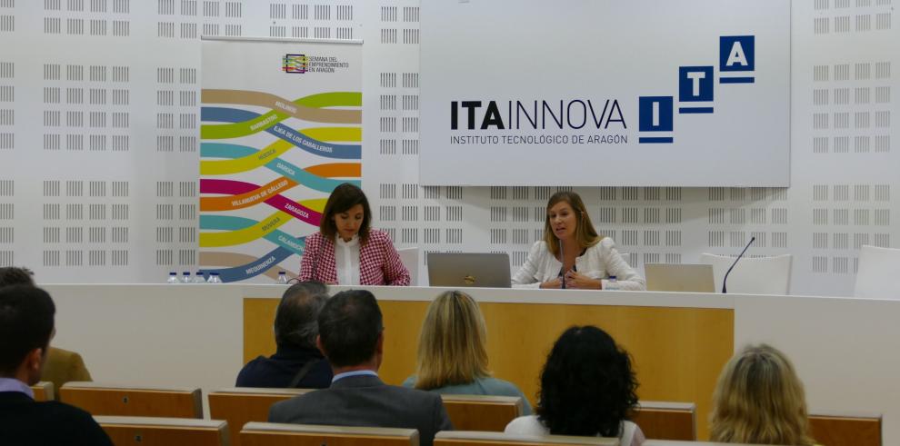 Las directoras del CEEI e ITAINNOVA, durante la jornada.