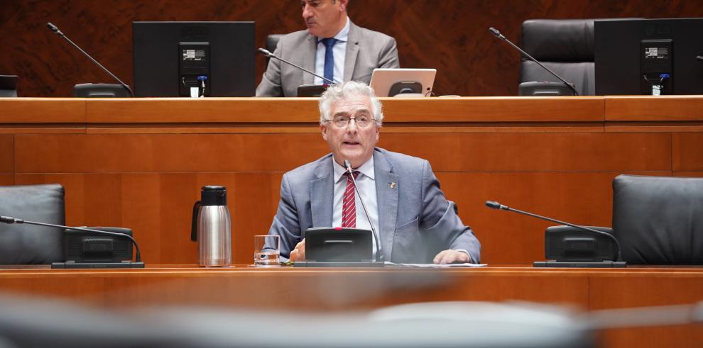 El consejero de Agricultura, Ganadería y Medio Ambiente, Joaquín Olona, durante la comparecencia de Presupuestos.