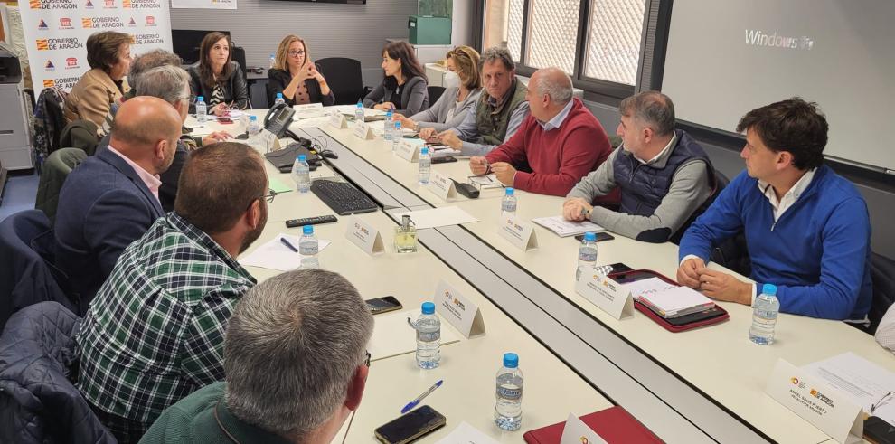 Reunión de la Comisión Consultiva Aragonesa de Asuntos Taurinos bajo la presidencia de la consejera Mayte Pérez