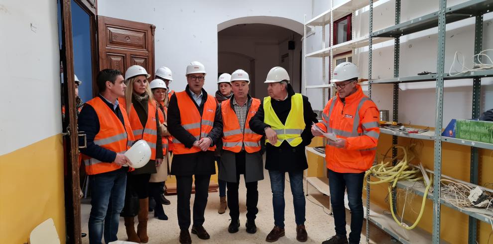 Felipe Faci visita las obras del CRIET de Alcorisa