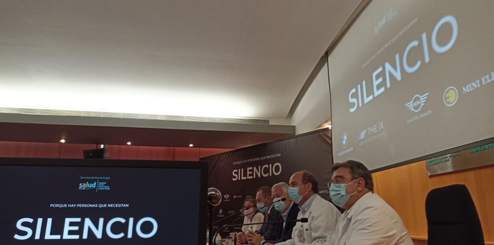 Presentación de la campaña para fomentar el silencio en el Clínico