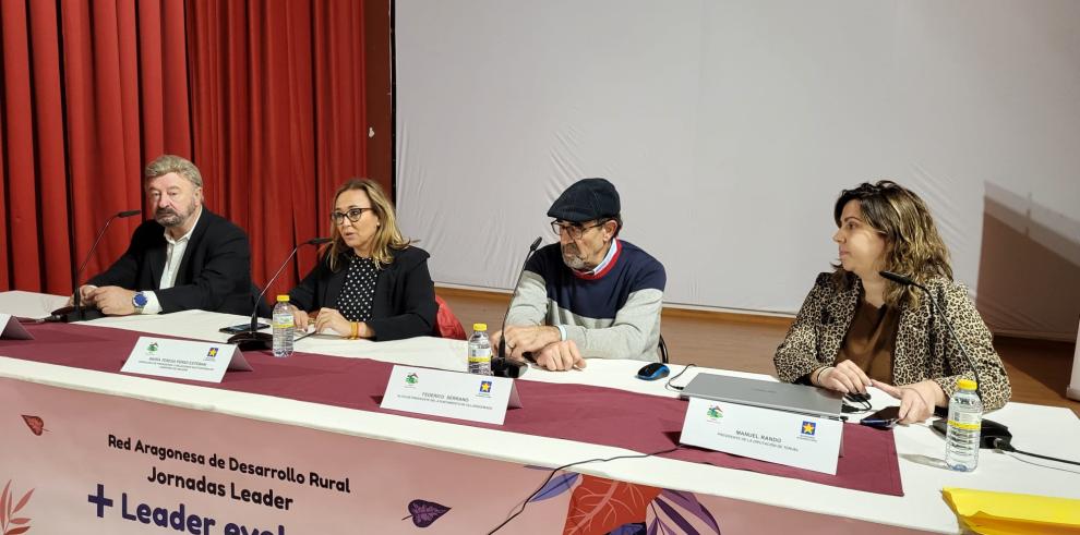 Clausura a cargo de la consejera Mayte Pérez de las jornadas de la Red Aragonesa de Desarrollo Rural en la localidad turolense de Villarquemado