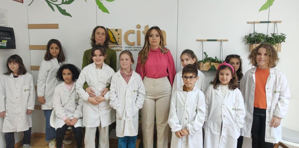 Las niñas y niños han descubierto en el CITA lo divertida que puede ser la ciencia.