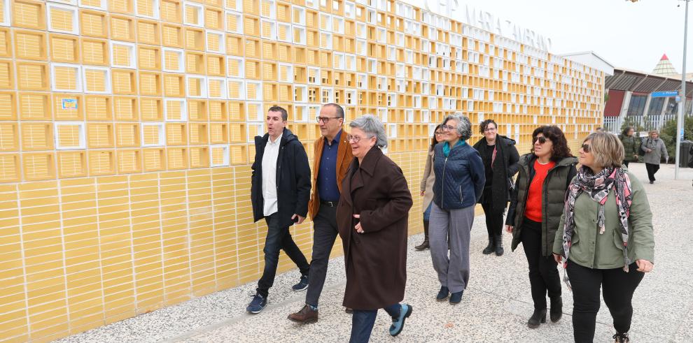 Felipe Faci visita el CEIP María Zambrano