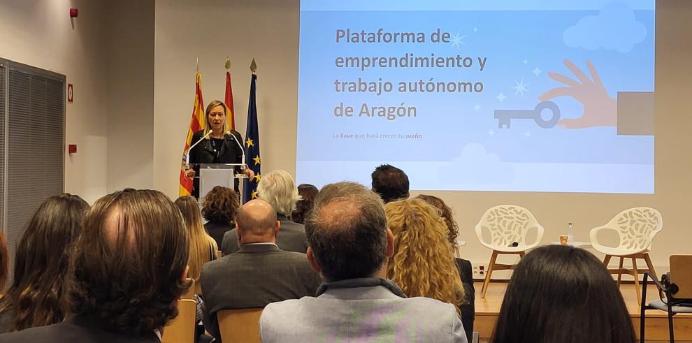 Presentación de la Plataforma de Emprendimiento y Trabajo Autónomo