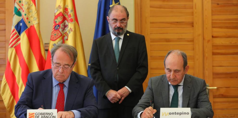 Firma acuerdo venta solar de la antigua Universidad Laboral a Montepino