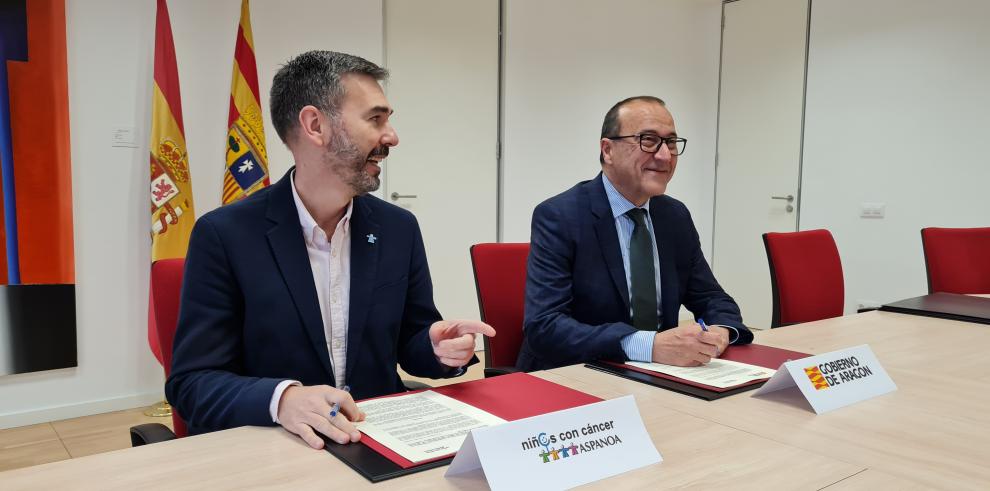 Presidente de Aspanoa y Felipe Faci